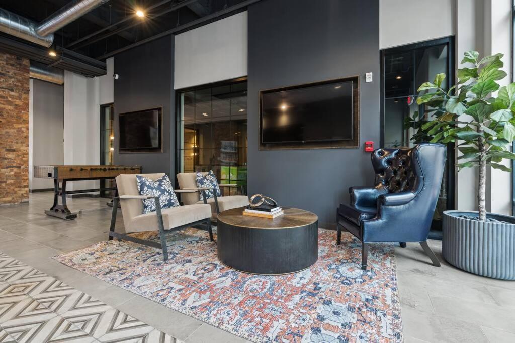 Yugo Guest Suites Urbana Εξωτερικό φωτογραφία