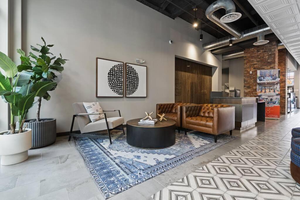 Yugo Guest Suites Urbana Εξωτερικό φωτογραφία