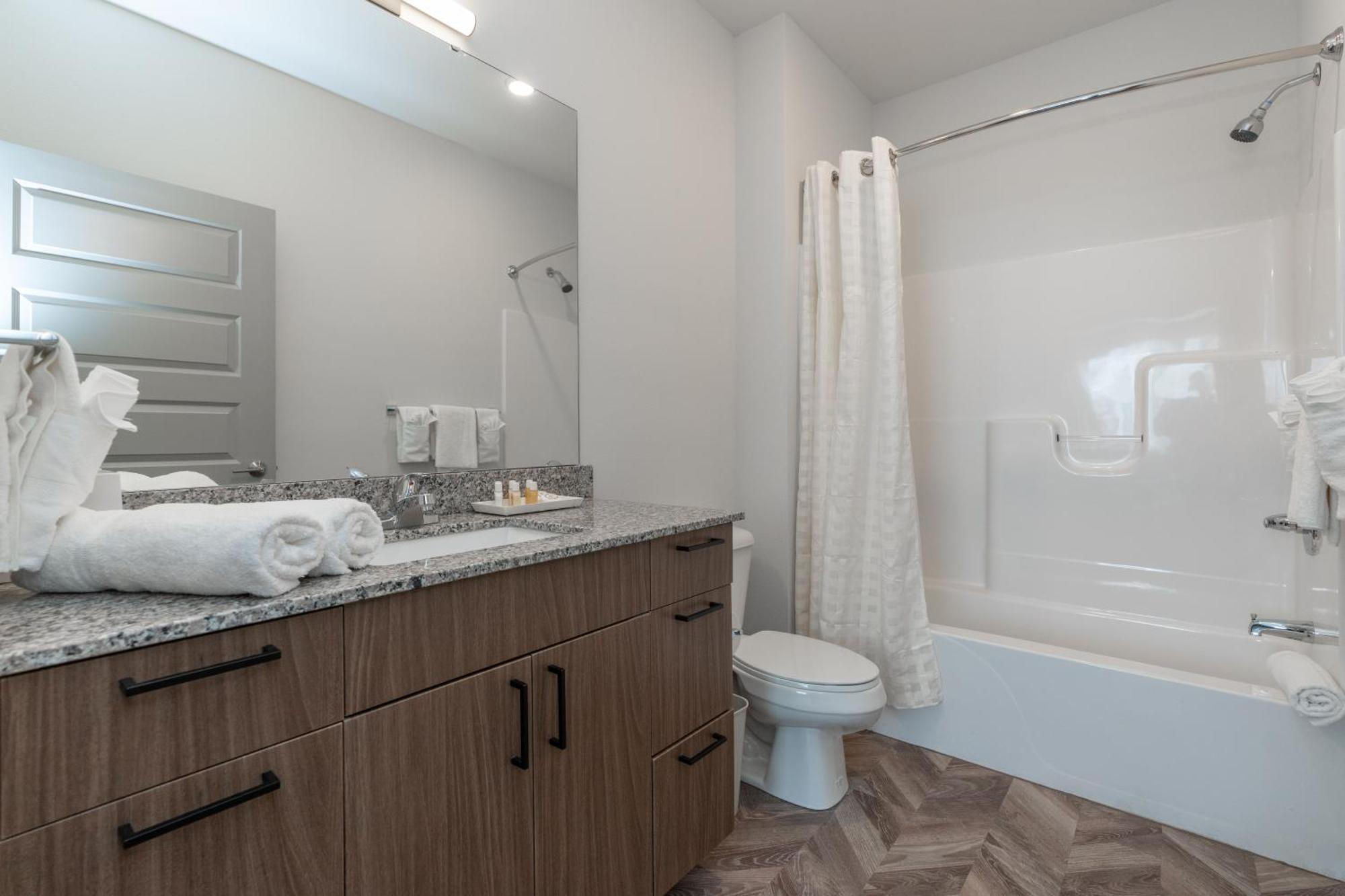 Yugo Guest Suites Urbana Εξωτερικό φωτογραφία